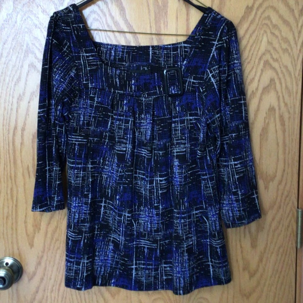 AB Studio - Blue, black and white abstract design pullover top - Picture 3 of 8
